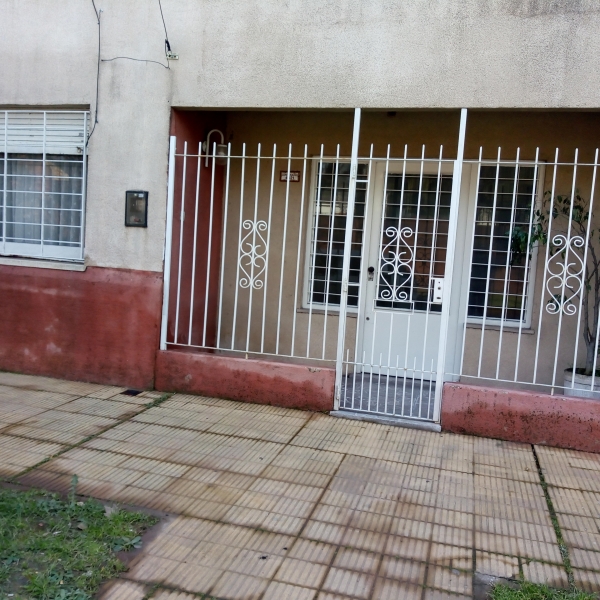 Defelipe propiedades PH 2 amb. en venta en Ciudadela